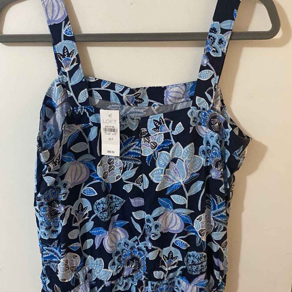 Loft jumpsuit - Picture 3 of 3